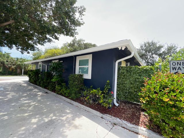 601 NW 2nd Street, Delray Beach, FL 33444