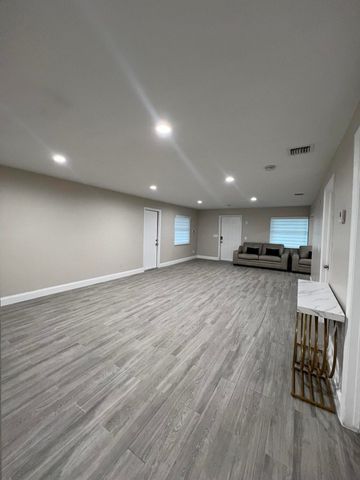 601 NW 2nd Street, Delray Beach, FL 33444