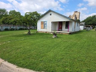 3700 S Main Street, Fort Worth, TX 76110