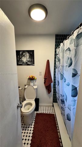 6238 Hayes St 1, Hollywood, FL 33024