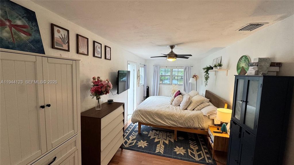 6238 Hayes St 1, Hollywood, FL 33024