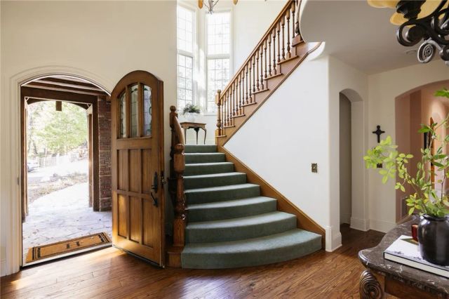 29223 Pigeon Hawk, Lake Arrowhead, CA 92352