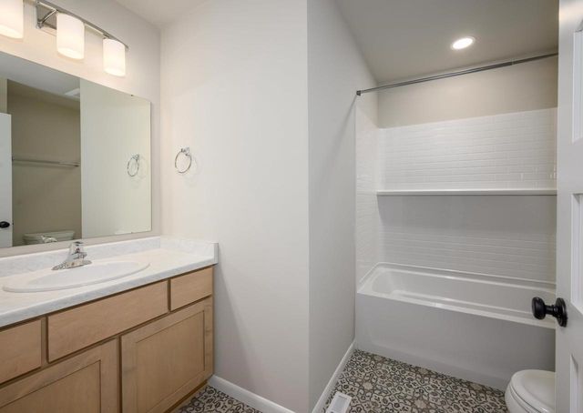 1642 Star Light Drive, Verona, WI 53593