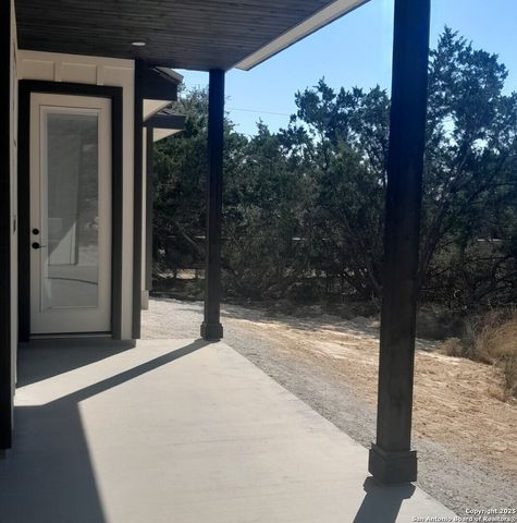 1140 Yaupon, Fischer, TX 78623