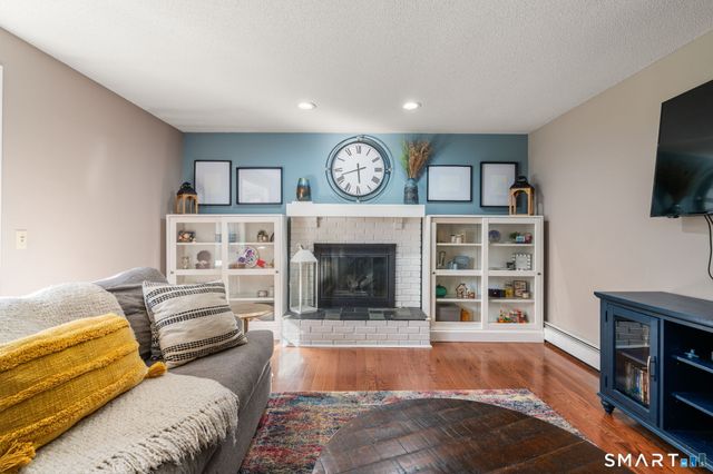 141 Lisa Drive, South Windsor, CT 06074