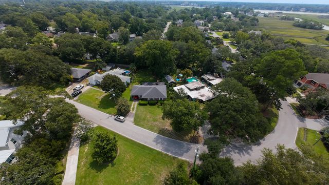 53 Chadwick Drive, Charleston, SC 29407