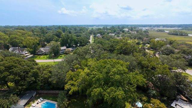 53 Chadwick Drive, Charleston, SC 29407