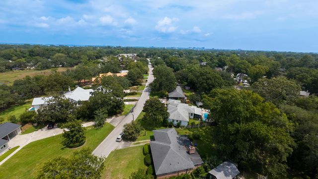 53 Chadwick Drive, Charleston, SC 29407