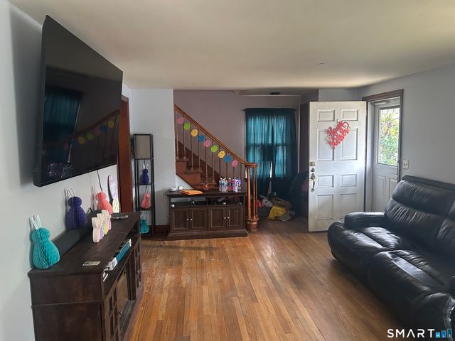 57 Curtiss Street, Naugatuck, CT 06770