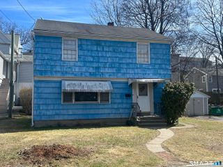 57 Curtiss Street, Naugatuck, CT 06770