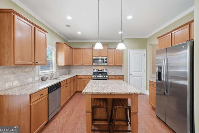 206 Providence Walk Court, Canton, GA 30114
