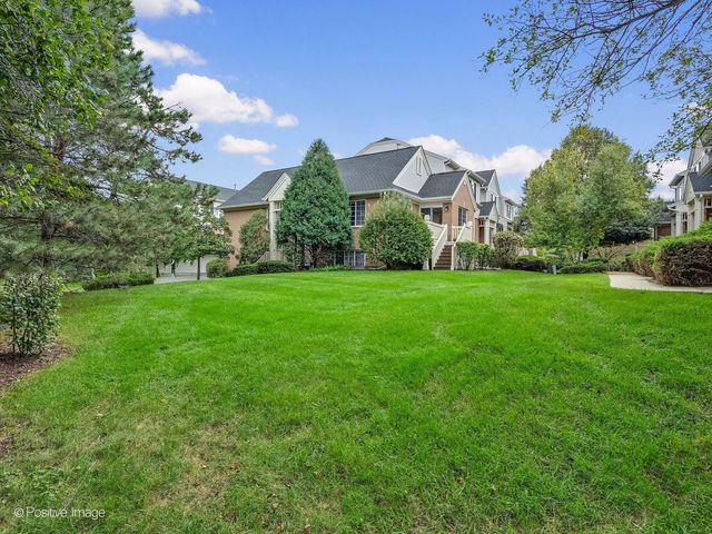 2124 W Concord Lane, Addison, IL 60101