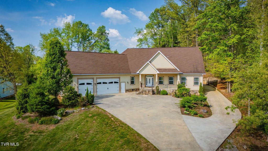 721 Powder Branch Road, Elizabethton, TN 37643