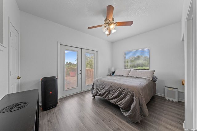 14107 FLYING W TRL, Helotes, TX 78023