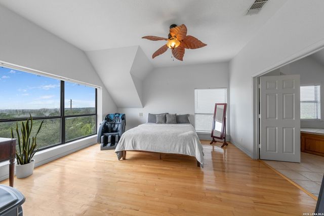 14107 FLYING W TRL, Helotes, TX 78023