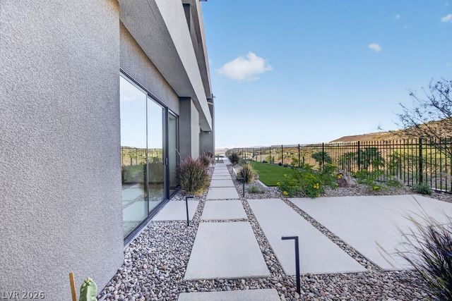 1456 Solitude Ridge Drive, Henderson, NV 89012