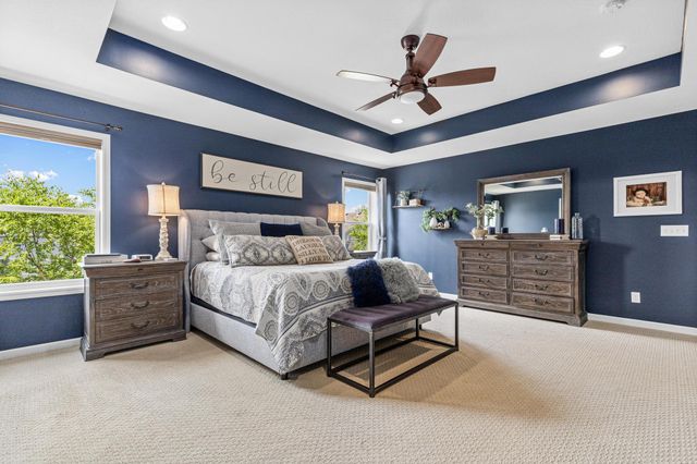 617 Eastgate Parkway, Mahtomedi, MN 55115