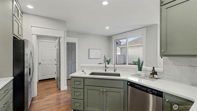 4817 Hartford Way, Mukilteo, WA 98275