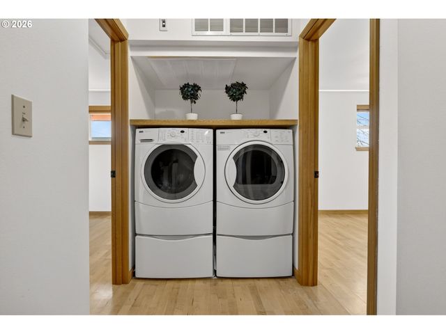 12132 Se PARDEE St, Portland, OR 97266