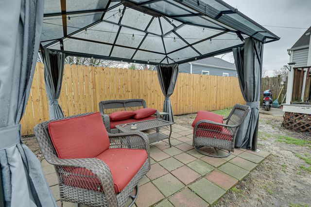 2610 Grasmere Avenue, Columbus, OH 43211