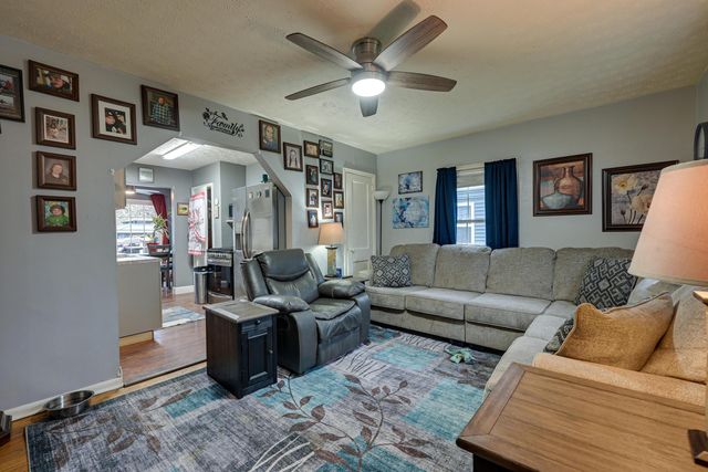 2610 Grasmere Avenue, Columbus, OH 43211