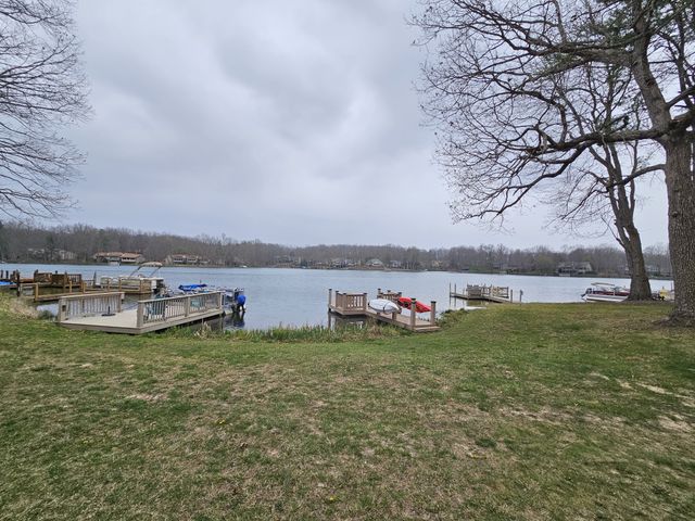 6 Lakeshore Ct Unit 101, Crossville, TN 38558