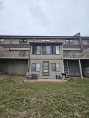 6 Lakeshore Ct Unit 101, Crossville, TN 38558