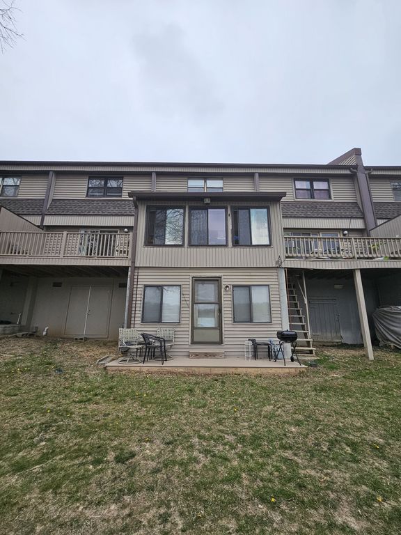 6 Lakeshore Ct Unit 101, Crossville, TN 38558