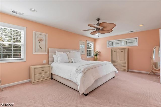 29 Mohawk Trl, Westfield Town, NJ 07090