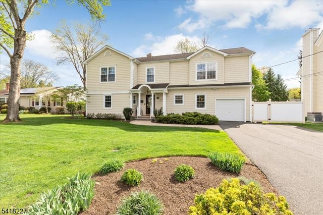29 Mohawk Trl, Westfield Town, NJ 07090