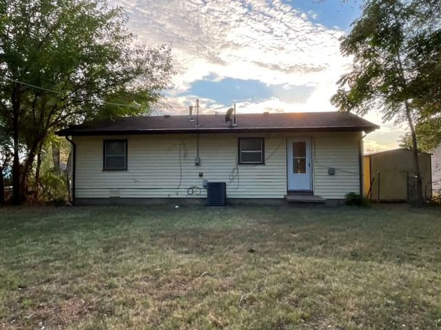 3344 S Vine, Wichita, KS 67217