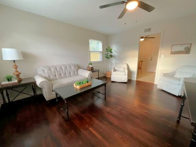 3344 S Vine, Wichita, KS 67217