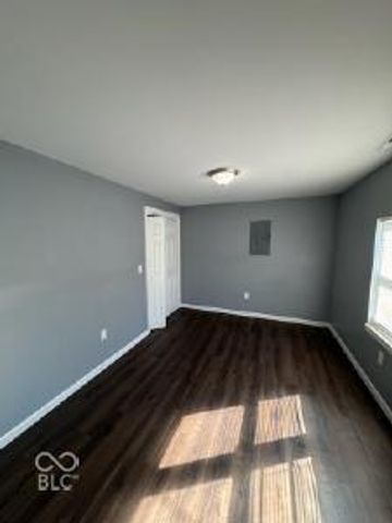 2206 Barrett Avenue, Indianapolis, IN 46221