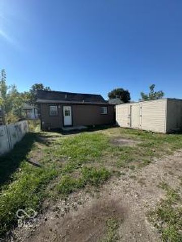 2206 Barrett Avenue, Indianapolis, IN 46221