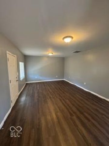 2206 Barrett Avenue, Indianapolis, IN 46221