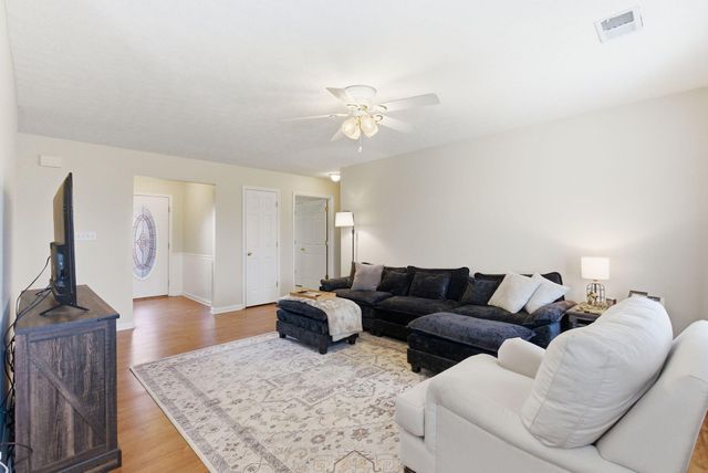 360 Brandon Court, Berea, KY 40403