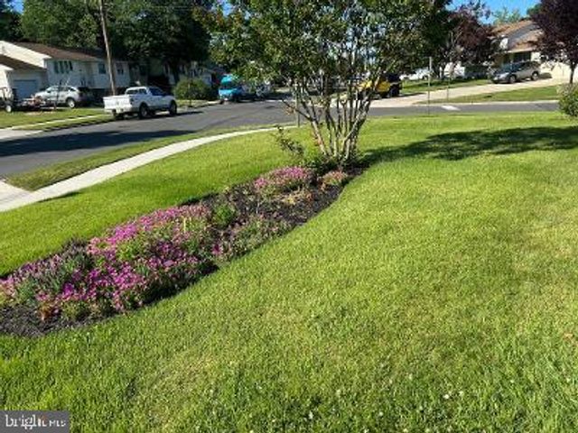 200 HOWARD DR, Williamstown, NJ 08094