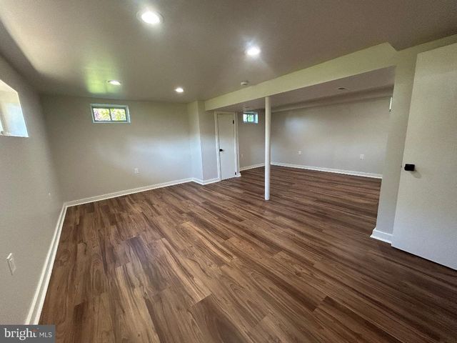 200 HOWARD DR, Williamstown, NJ 08094