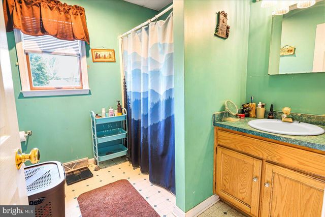 128 CLIPPER DR, Middletown, DE 19709
