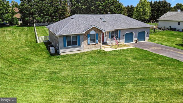 128 CLIPPER DR, Middletown, DE 19709