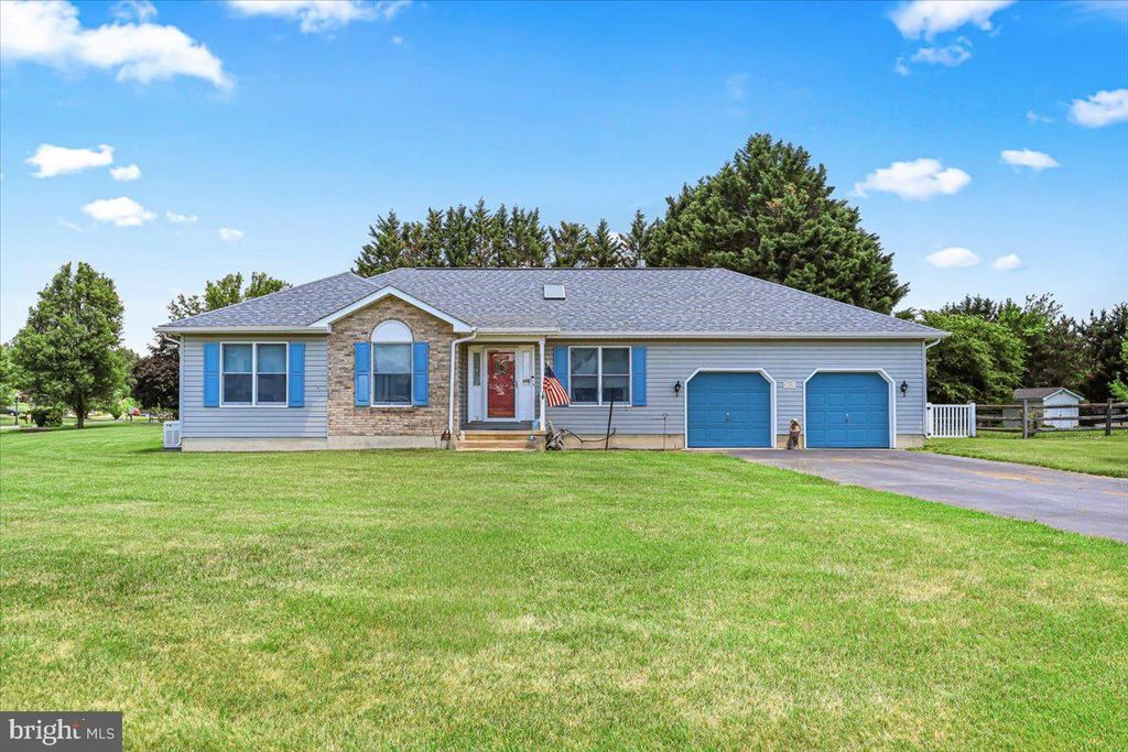 128 CLIPPER DR, Middletown, DE 19709