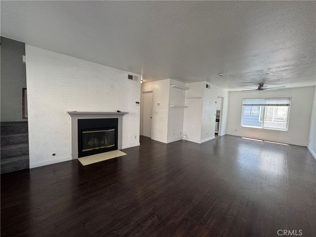 76 N Sierra Bonita 4, Pasadena, CA 91106