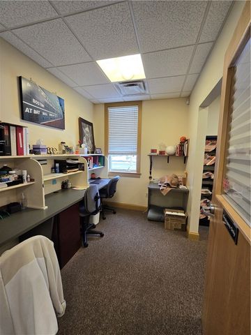 2871 Post Road, Warwick, RI 02886