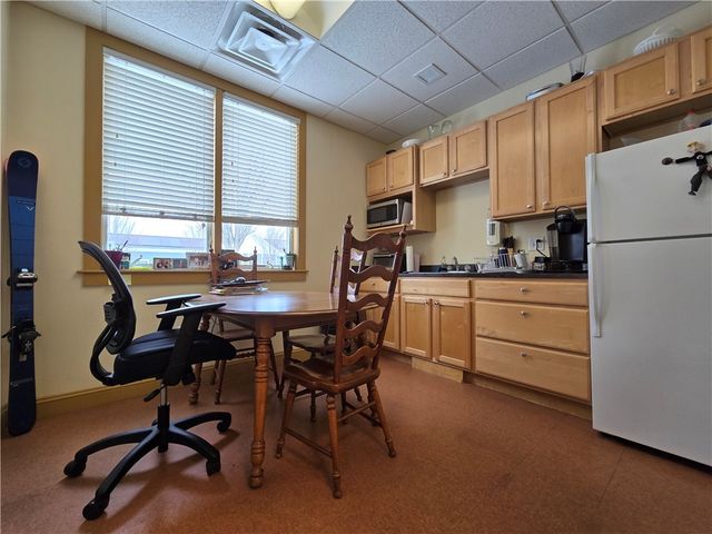 2871 Post Road, Warwick, RI 02886