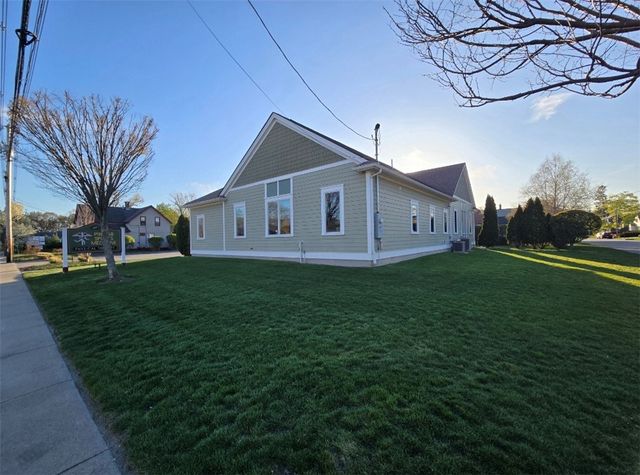 2871 Post Road, Warwick, RI 02886