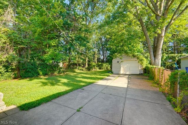 13122 Liberty Avenue, Cleveland, OH 44135
