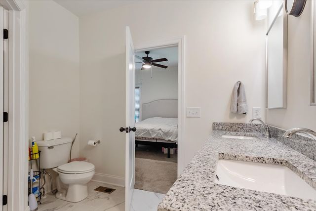 150 Nelson Dr, La Vergne, TN 37086