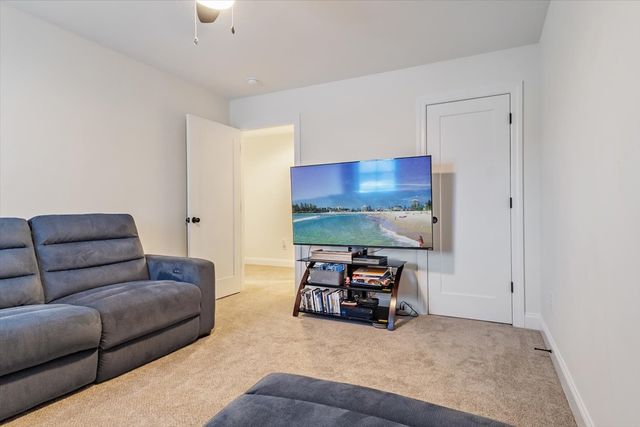 150 Nelson Dr, La Vergne, TN 37086