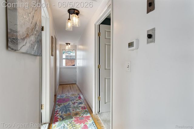 32341 Woody, Fraser, MI 48026