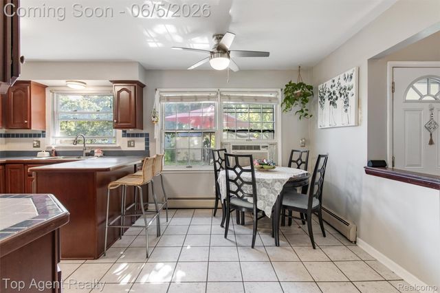 32341 Woody, Fraser, MI 48026